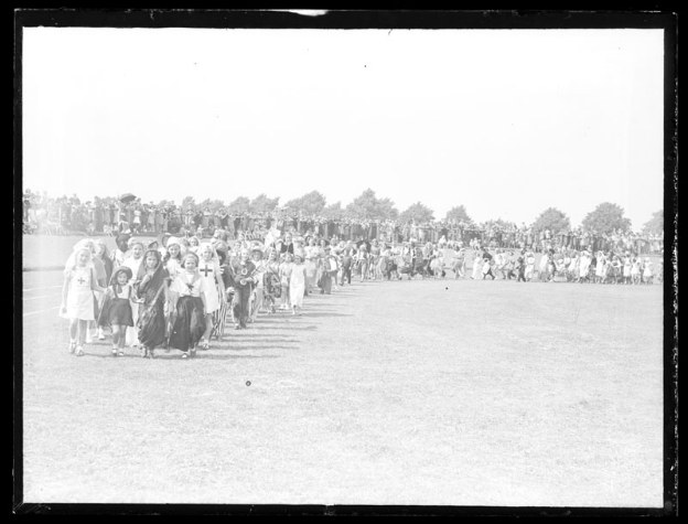 Palmer Park Victory Day Fete, Fancy Dress Parade