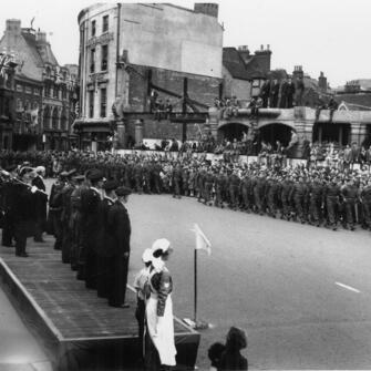 VE Day Parade and Salutes, Town Hall