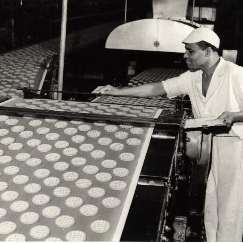 Caribbean workers came to work in Reading's industries including Huntley & Palmers biscuit factory after the Second World War, 1960s (object no. 1997.130.314)
